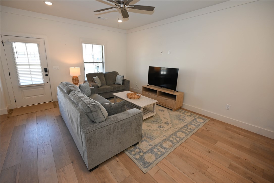 1218 TIGERS TAIL Trail