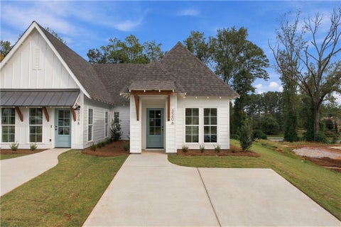 Photo of 3206 BRADLEY Lane, Auburn, AL 36830 (MLS # 182532)