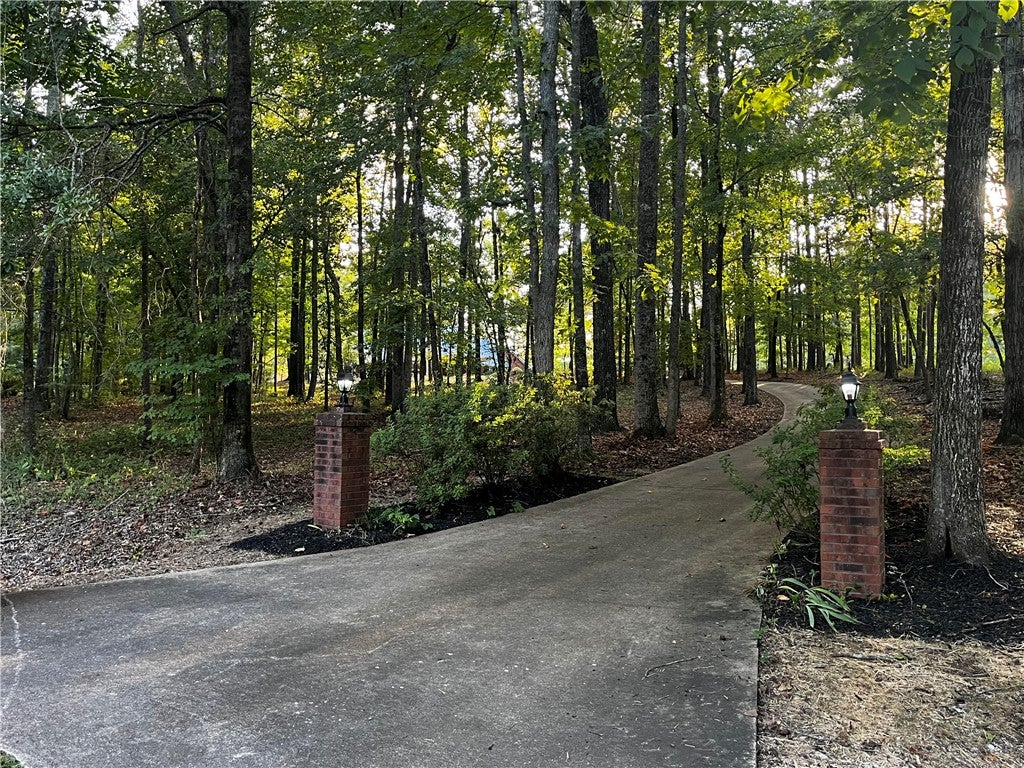 Photo of 1034 COUNTY ROAD 520, Five Points, AL 36855 (MLS # 182390)