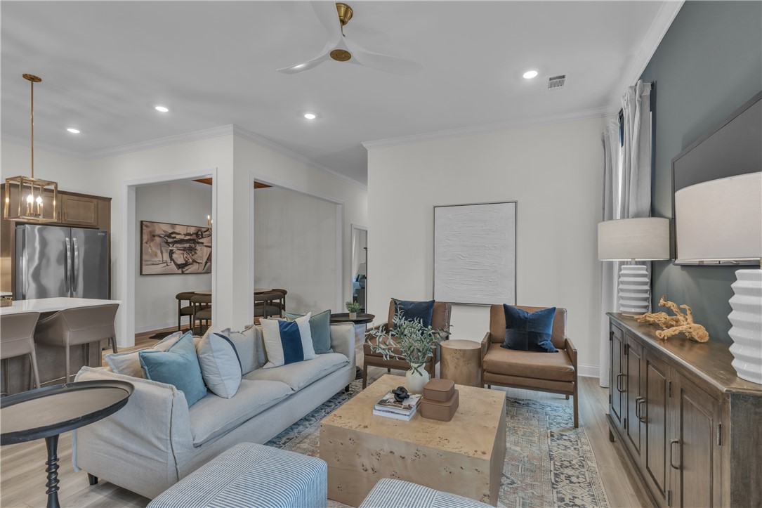 1760 WOODLAND PINES Lane 270