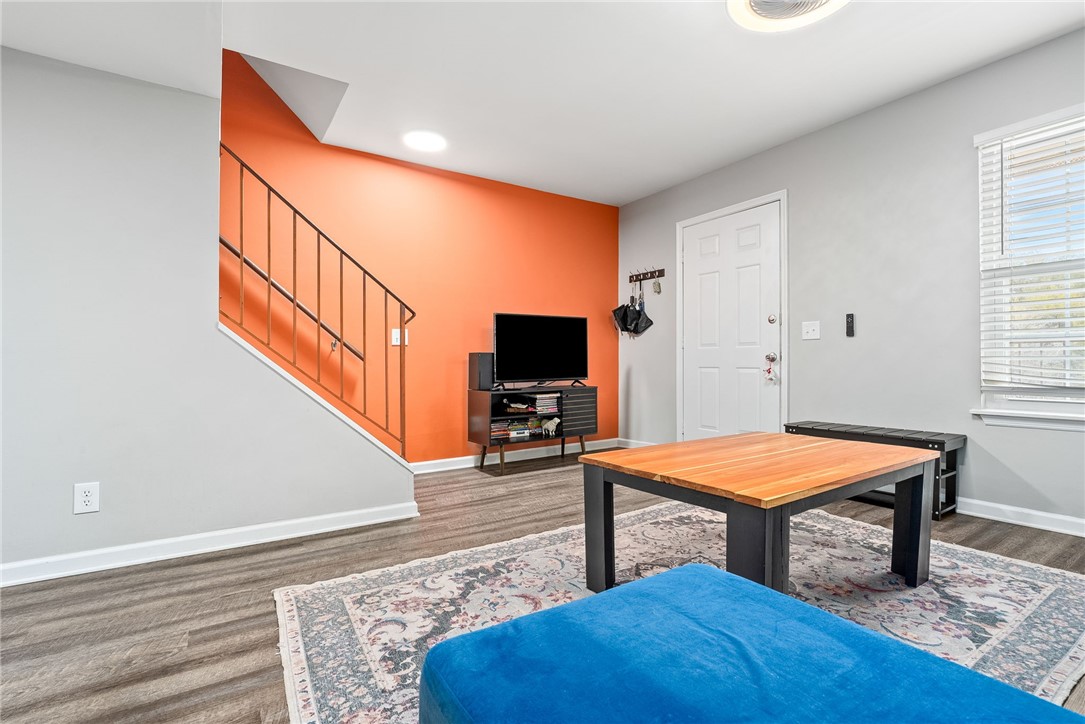 1761 WIRE Road 111