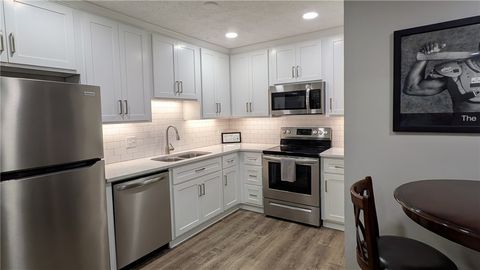 Photo of 210 N ROSS Street #F, Auburn, AL 36830 (MLS # 178545)