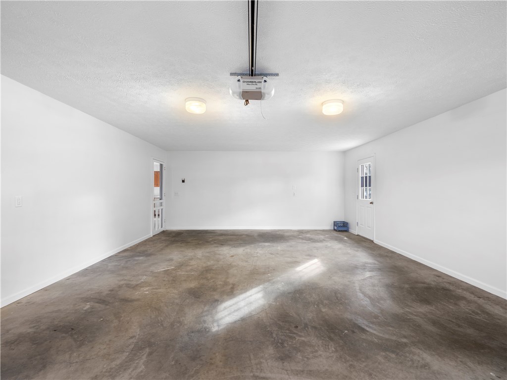 Auburn, Alabama 36830, United States, 4 Bedrooms Bedrooms, ,3 BathroomsBathrooms,Residential,Active,14766