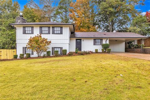 2104 ROCKY BROOK Road Opelika AL 36801