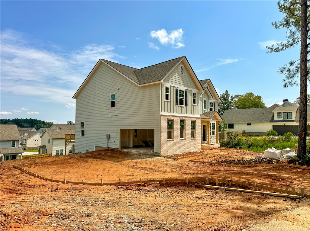 2202 W FARMVILLE Road