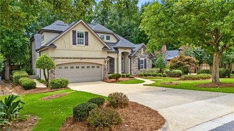 Photo of 1772 RAYMER Place, Auburn, AL 36830 (MLS # 181834)
