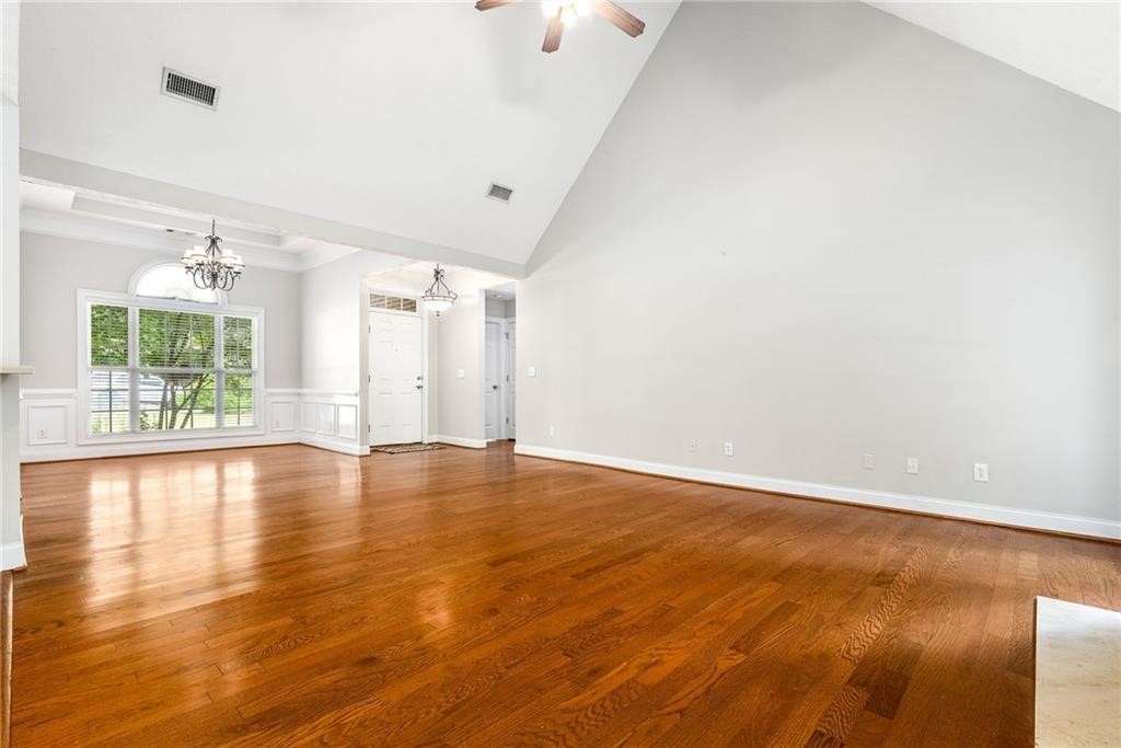 116 CARRIAGE HOUSE Lane