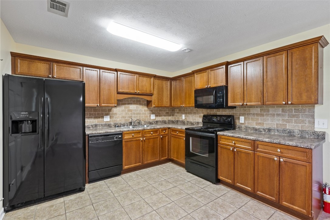 1473 TOWNSEND Court