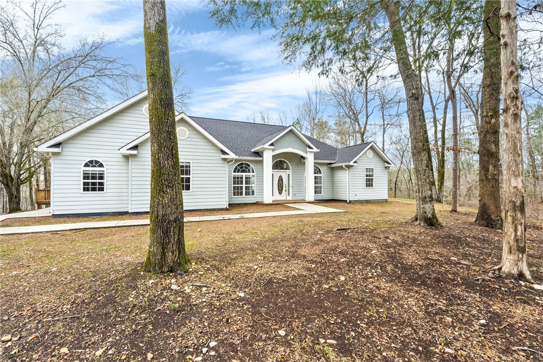 1006 SERENITY Circle