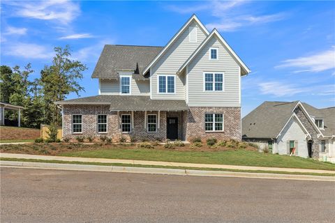 Photo of 1641 JAMES BURT Parkway, Auburn, AL 36830 (MLS # 176824)