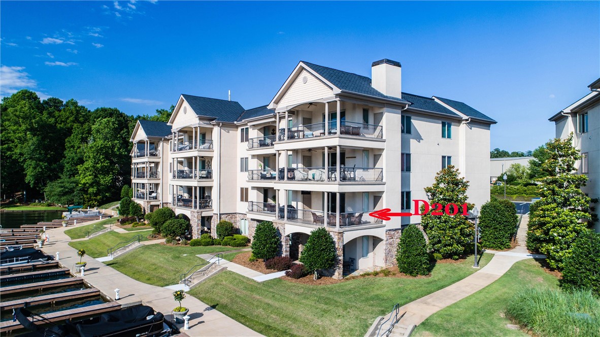 390 MARINA POINT Road D201