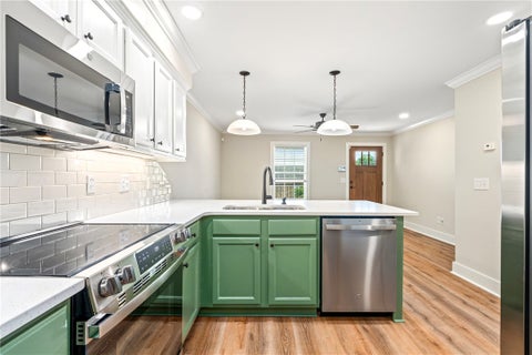 Photo of 327 N ROSS Street #231, Auburn, AL 36830 (MLS # 179106)