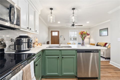 Photo of 327 N ROSS Street #231, Auburn, AL 36830 (MLS # 179106)