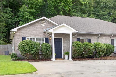 Photo of 343 E LONGLEAF Drive, Auburn, AL 36832 (MLS # 181447)