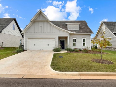 Photo of 2008 BURT'S GAP Loop, Auburn, AL 36830 (MLS # 182608)
