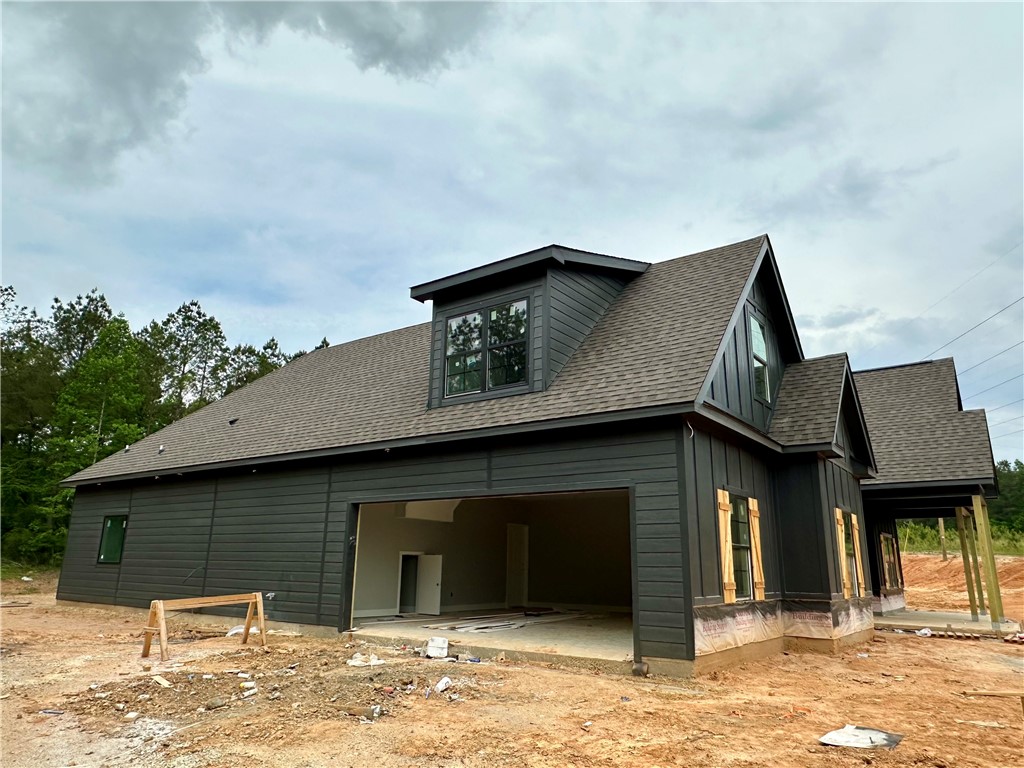 66 LEE ROAD 950