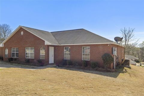 1984 EAGLE RIDGE Court Auburn AL 36832