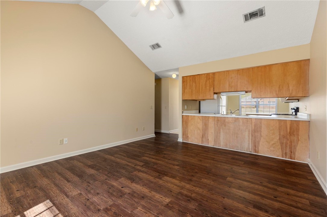 1984 EAGLE RIDGE Court