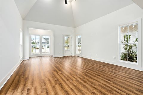 Photo of 3221 BRADLEY Lane, Auburn, AL 36830 (MLS # 177318)