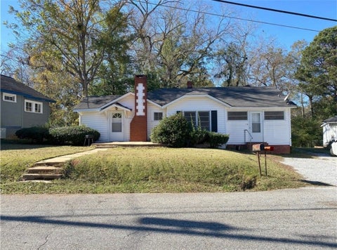 Photo of 110 CHURCH Street, Valley, AL 36854 (MLS # 182245)
