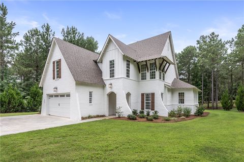 Photo of 322 LEE ROAD 2218, Opelika, AL 36804 (MLS # 179184)
