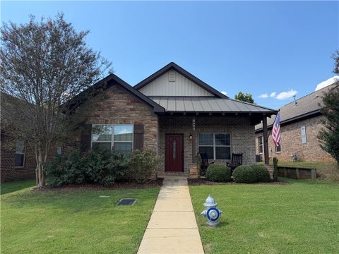 Photo of 2693 CANAL Court, Auburn, AL 36830 (MLS # 182183)