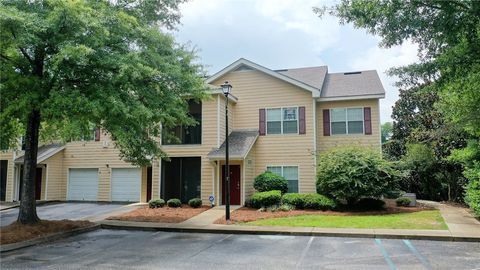 Photo of 447 W LONGLEAF Drive #101, Auburn, AL 36832 (MLS # 175717)