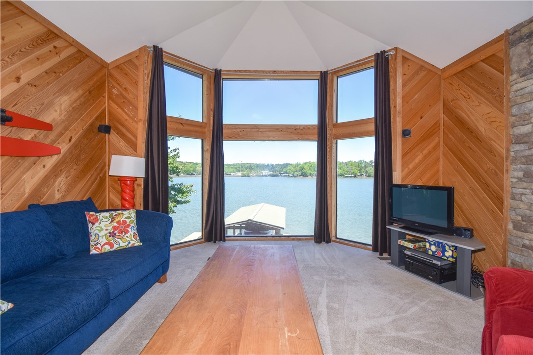 763 WINDING Road 5