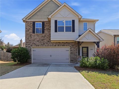 Photo of 1262 AUBIE Drive, Auburn, AL 36830 (MLS # 179902)