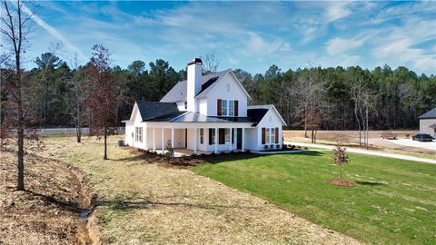 130 HUNTERS HILL Lane Auburn AL 36830