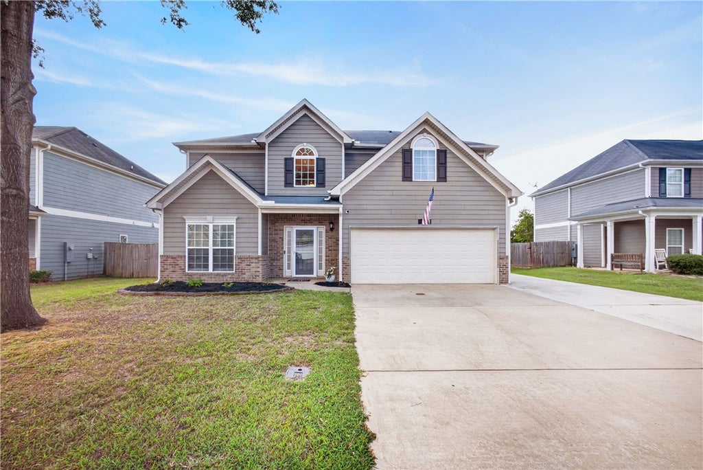 Photo of 26 TRAFFORD Trail, Phenix City, AL 36870 (MLS # 182200)