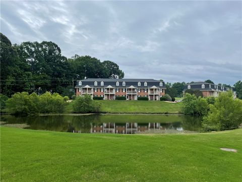 Photo of 1761 WIRE Road, Auburn, AL 36830 (MLS # 179979)