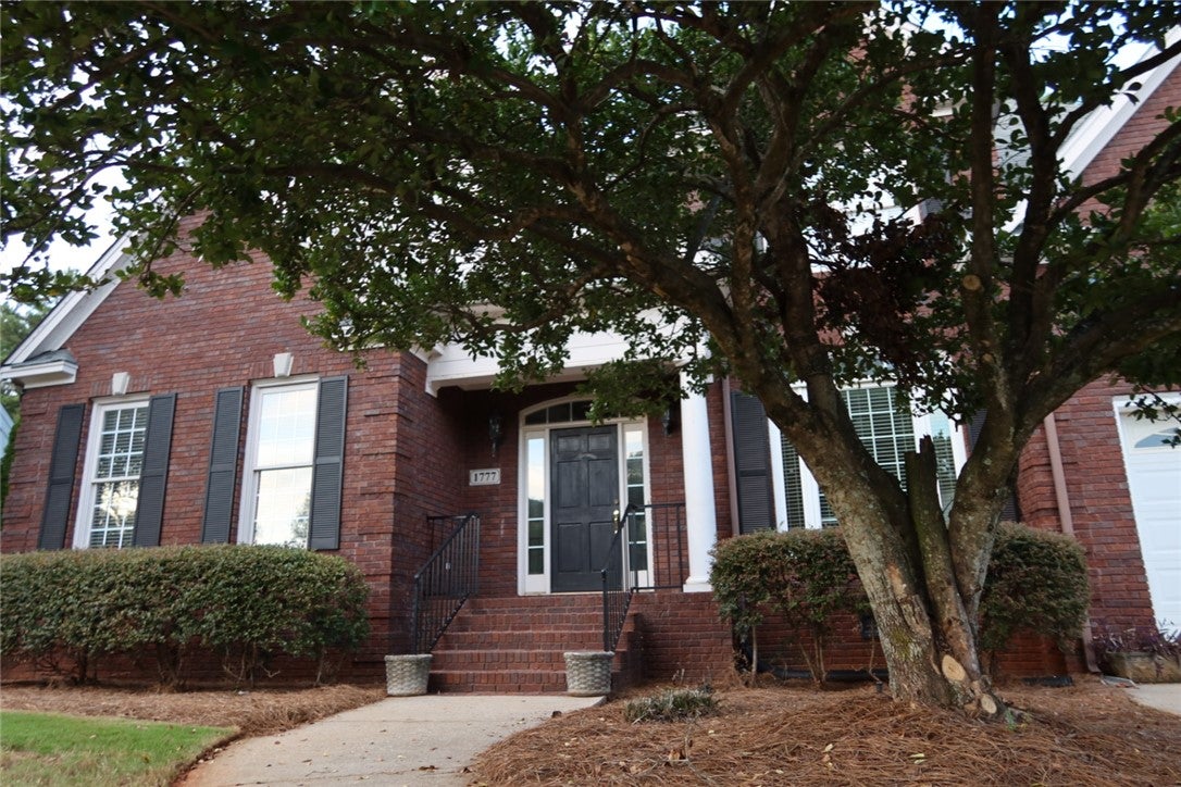 1777 WOODLEY Road