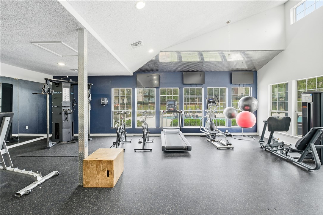 Auburn, Alabama 36830, United States, 2 Bedrooms Bedrooms, ,2 BathroomsBathrooms,Residential,Active,250922