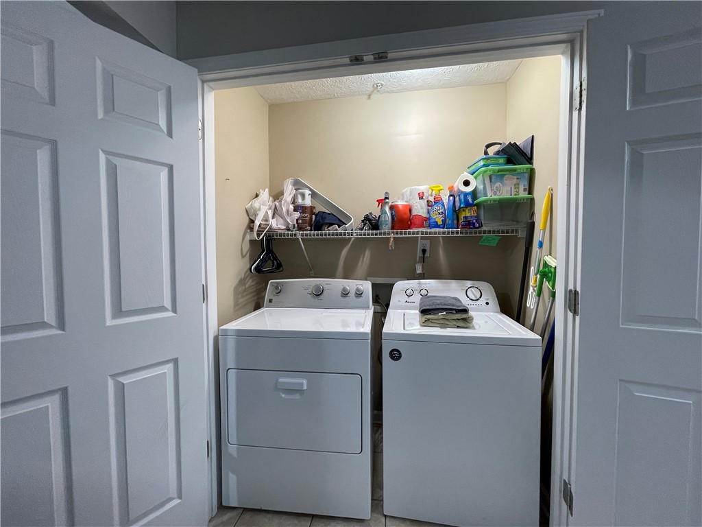 1385 S DONAHUE Drive 4201