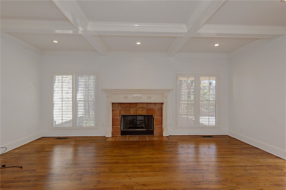 150 PRATHERS LAKE Drive