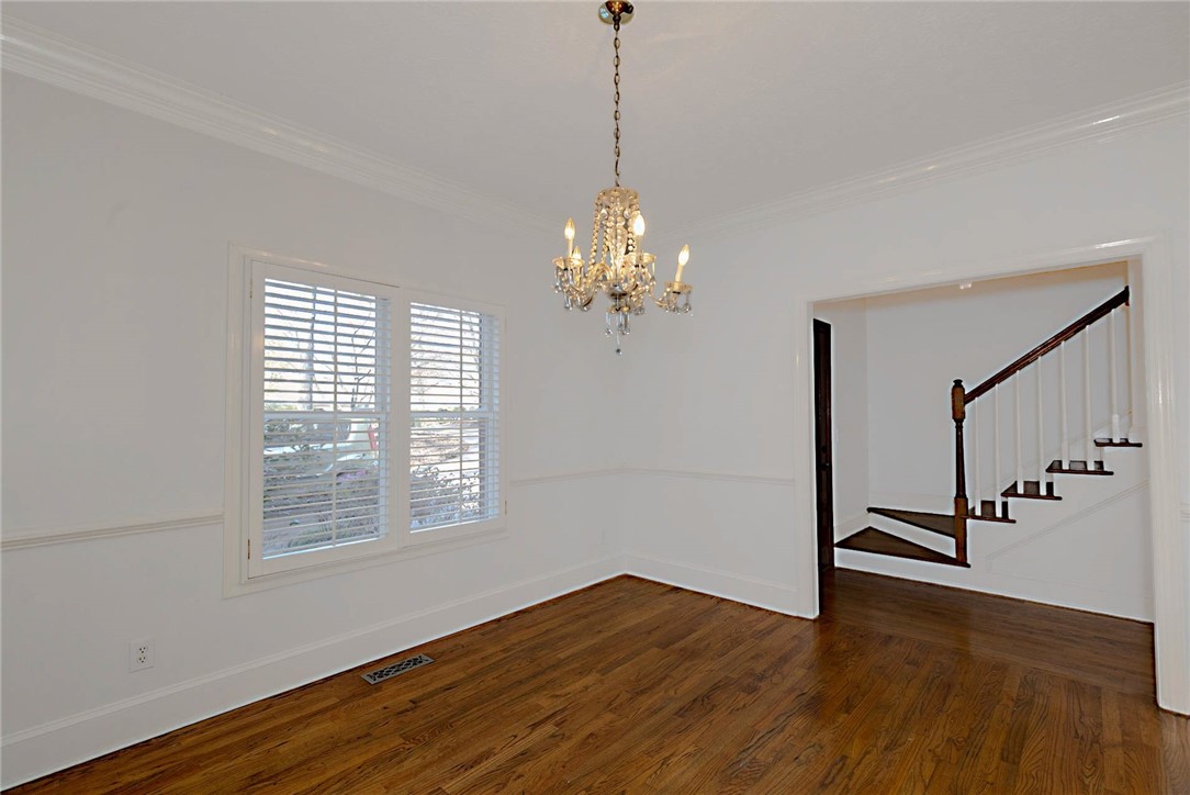 150 PRATHERS LAKE Drive