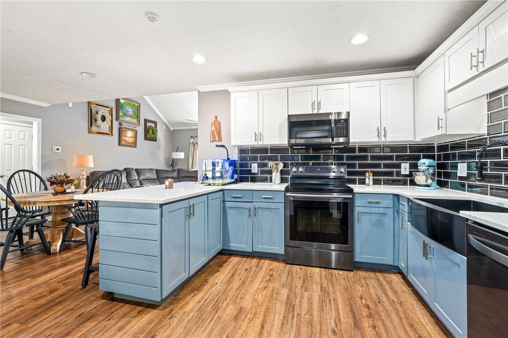 Photo of 999 PLEASANT Avenue, Auburn, AL 36832 (MLS # 181855)
