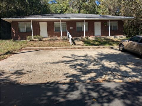 1001 18TH Avenue Phenix City AL 36867