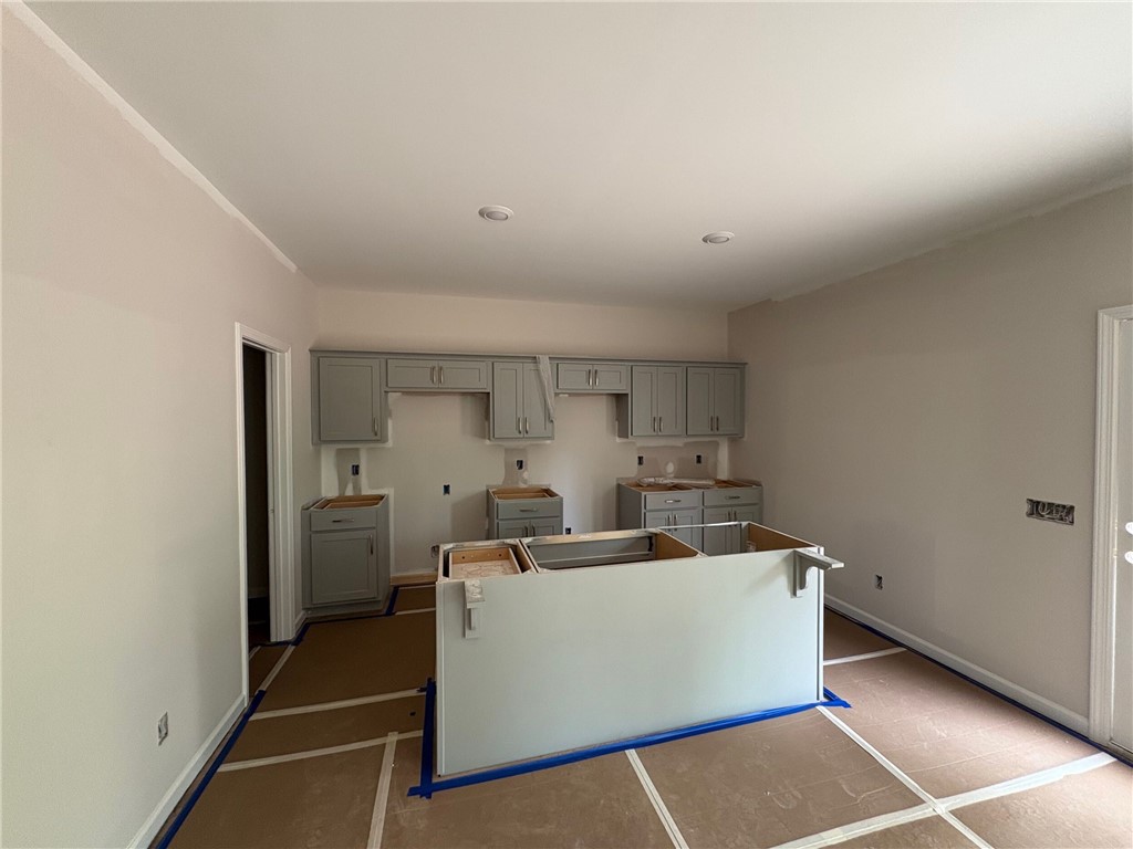 374 LEE ROAD 2128