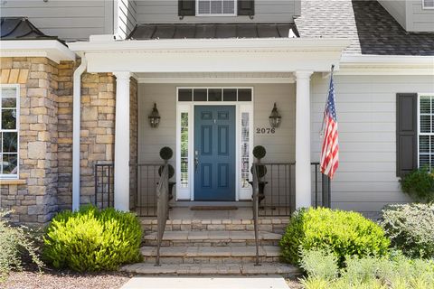 Photo of 2076 WATERCREST Drive, Auburn, AL 36830 (MLS # 179832)