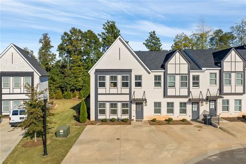 Photo of 549 WATERPOINT Way, Opelika, AL 36801 (MLS # 178382)
