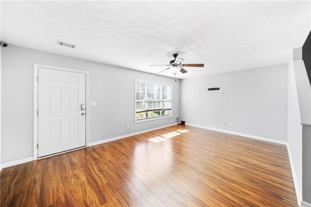 Photo of 2110 WINDING OAK Drive, Opelika, AL 36801 (MLS # 177320)