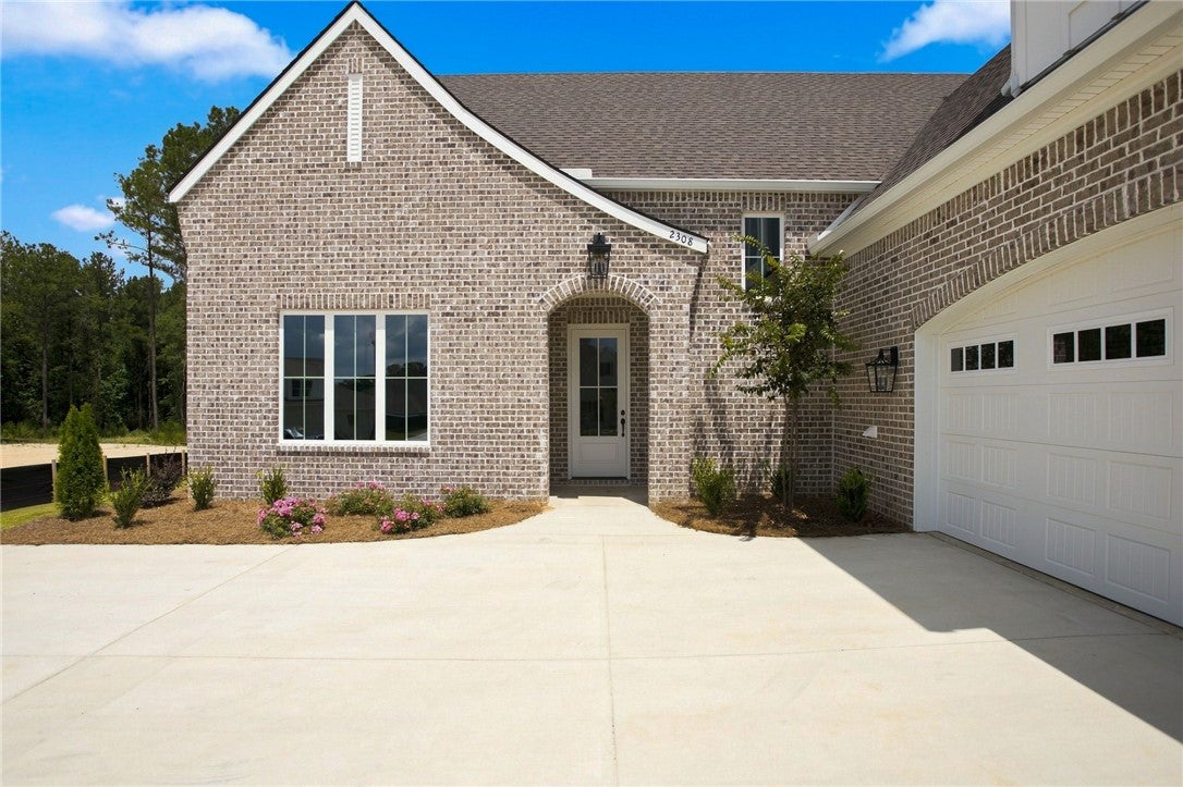 2308 DALBY Place