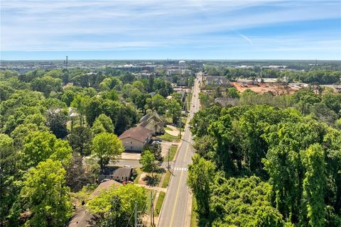 Photo of 522 N DONAHUE Drive #2, Auburn, AL 36830 (MLS # 175696)