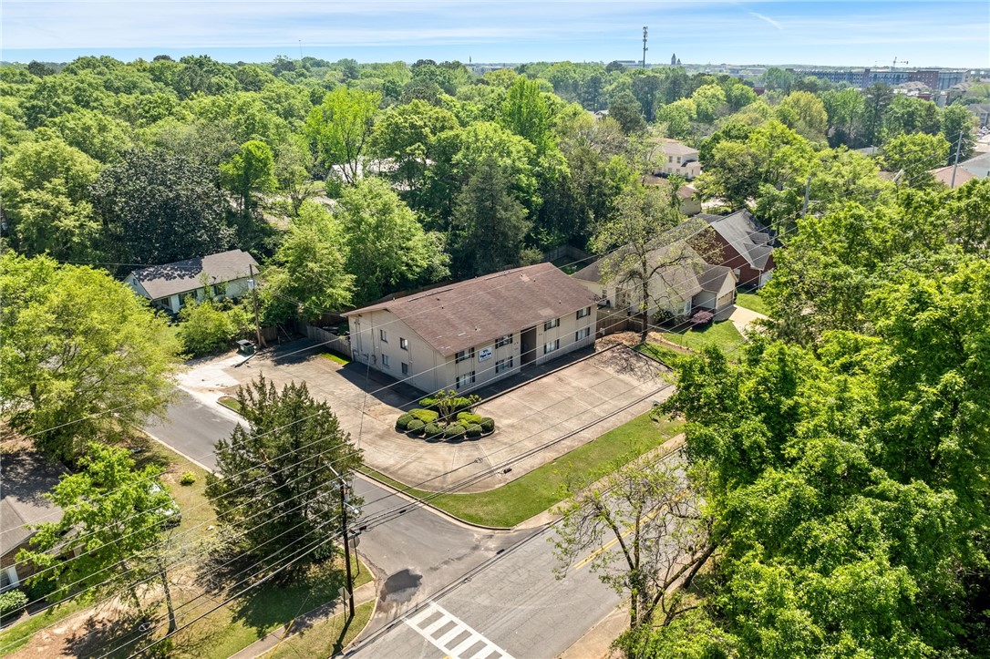 522 N DONAHUE Drive 2