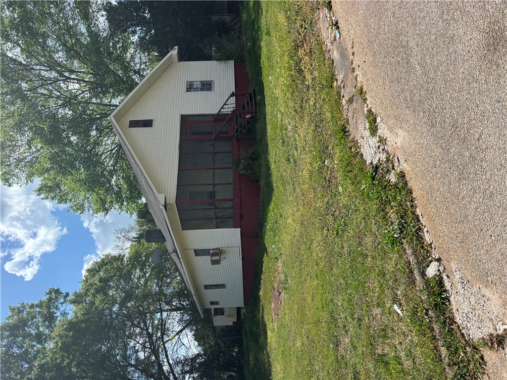 403 N 15TH Street
