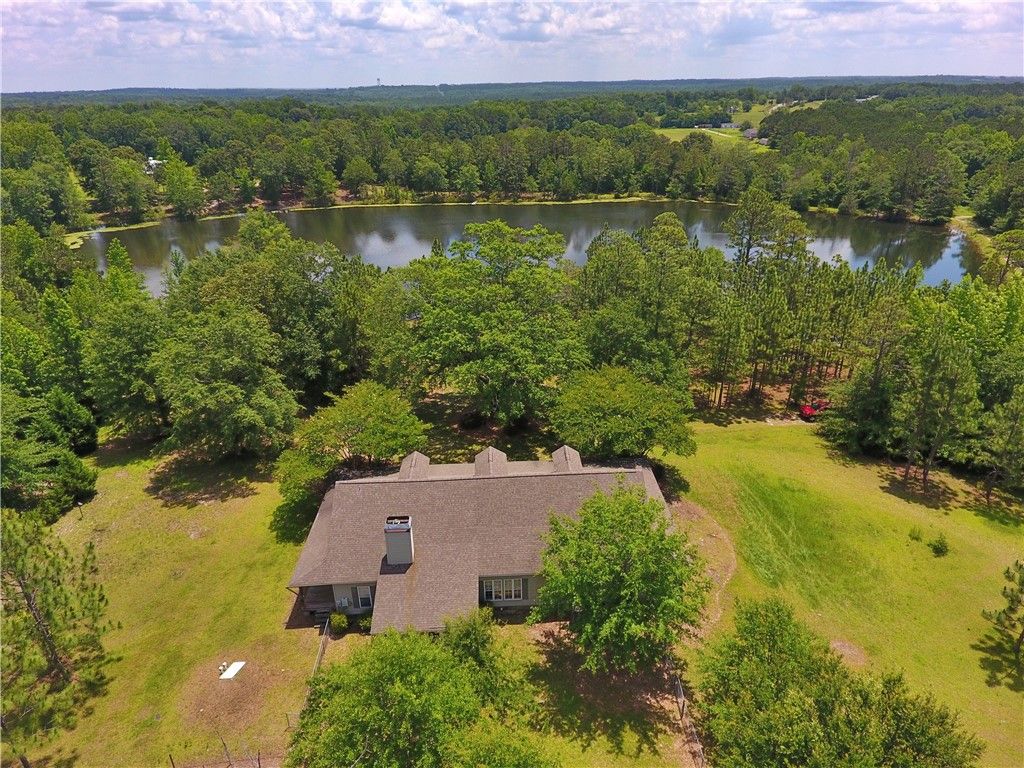 Photo of 295 LEE ROAD 43, Beauregard, AL 36804 (MLS # 175298)