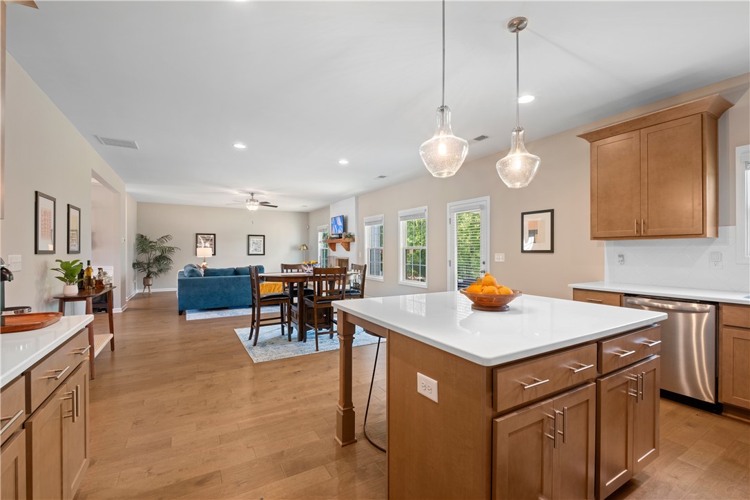 Auburn, Alabama 36832, United States, 4 Bedrooms Bedrooms, ,3 BathroomsBathrooms,Residential,Coming Soon,150947