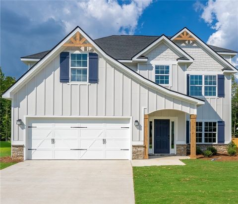 Photo of 2258 FUZZY Falls, Opelika, AL 36804 (MLS # 175065)